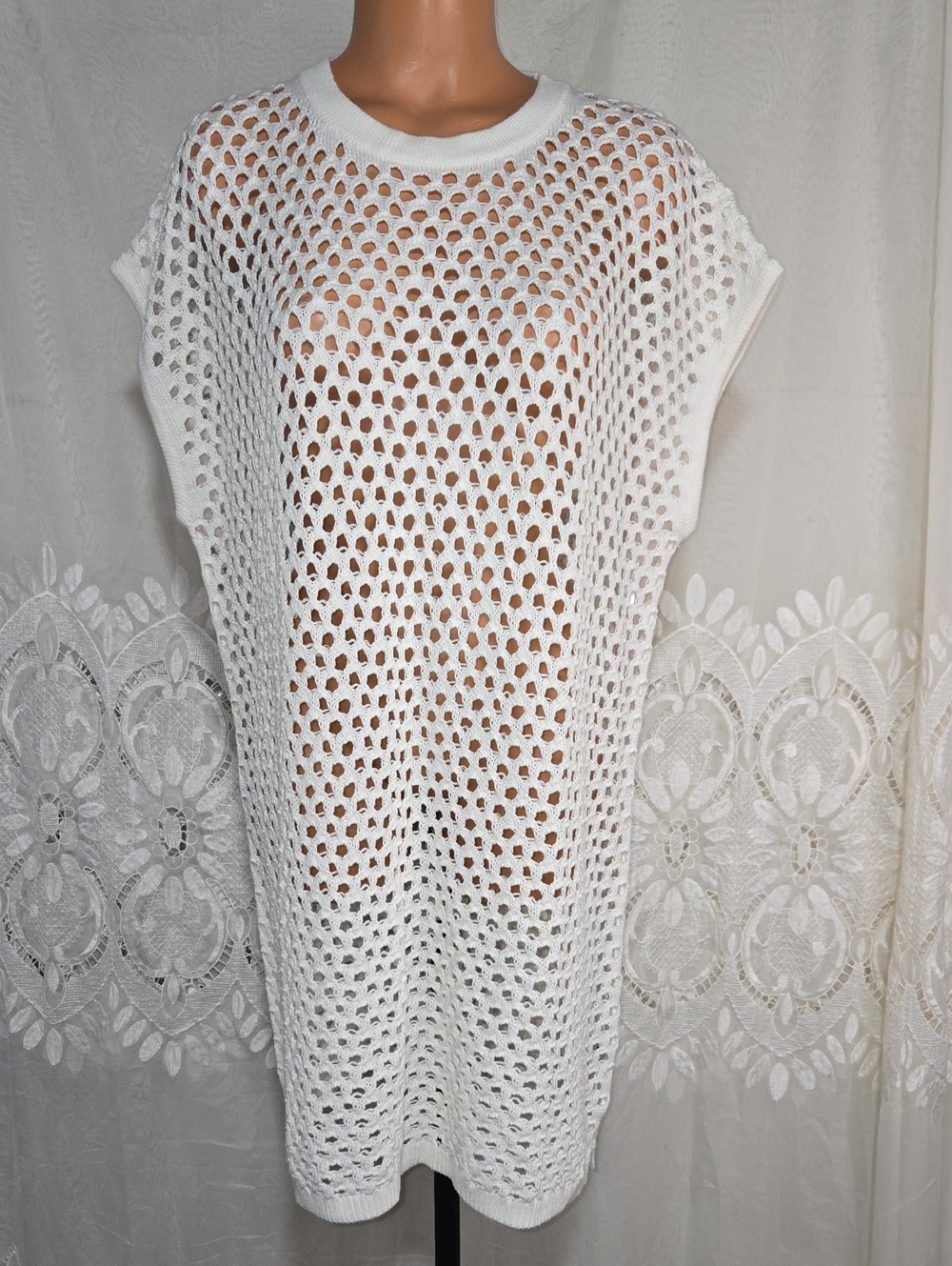 LNA Clothinf Crochet Dress Cover Size XLarge New With Tags